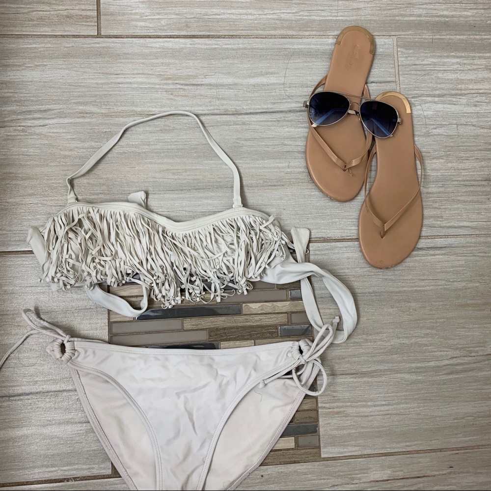 WHITE RUFFLE BIKINI